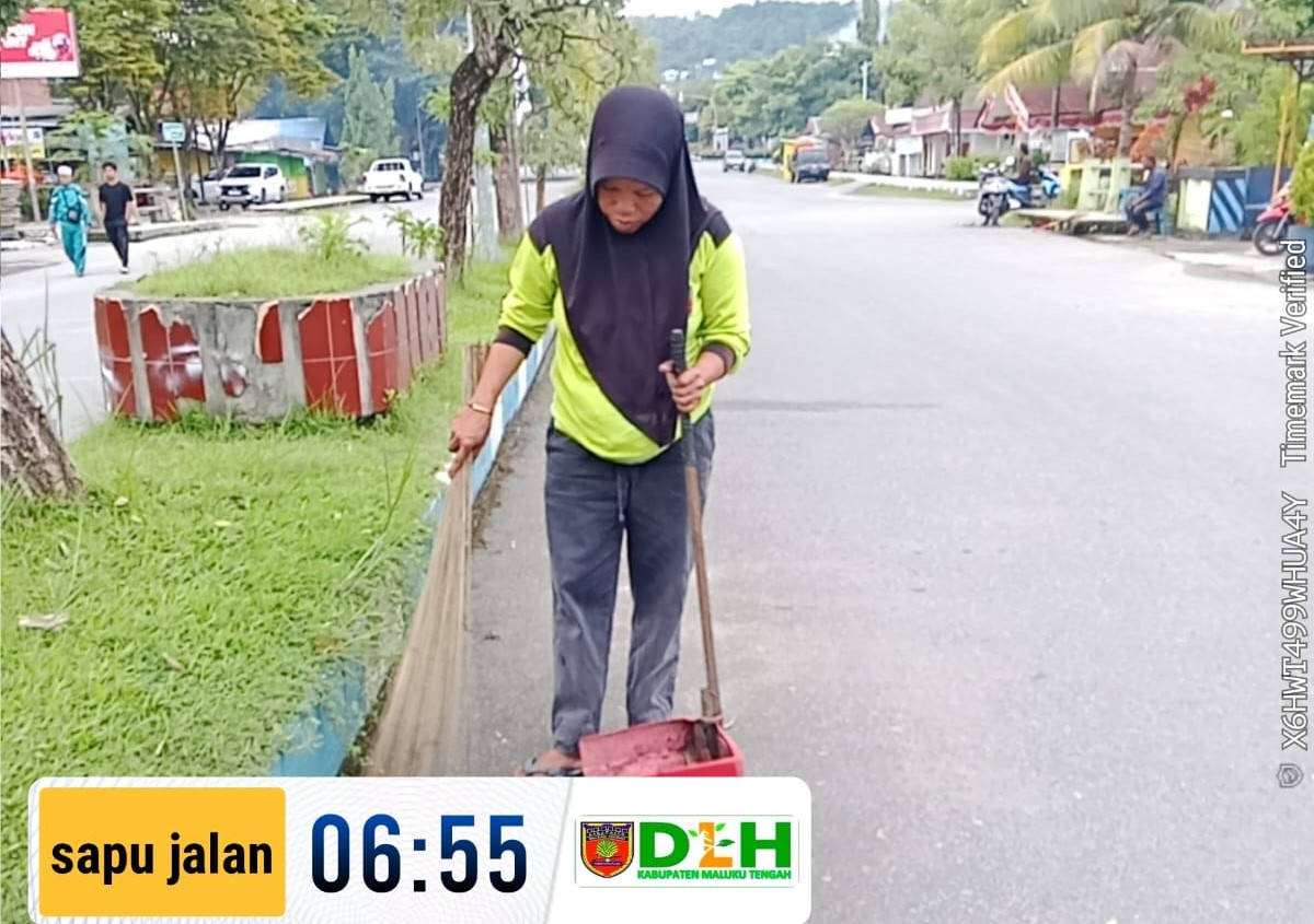 AKTIVITAS PETUGAS KEBERSIHAN (KAMIS, 3 Juli 2025)